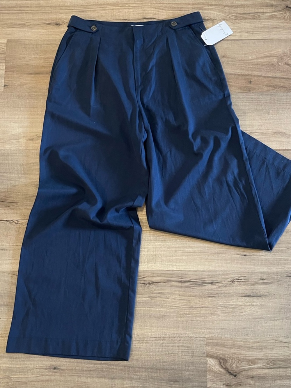 Wonderly Navy Wide-Leg Pleated Trousers